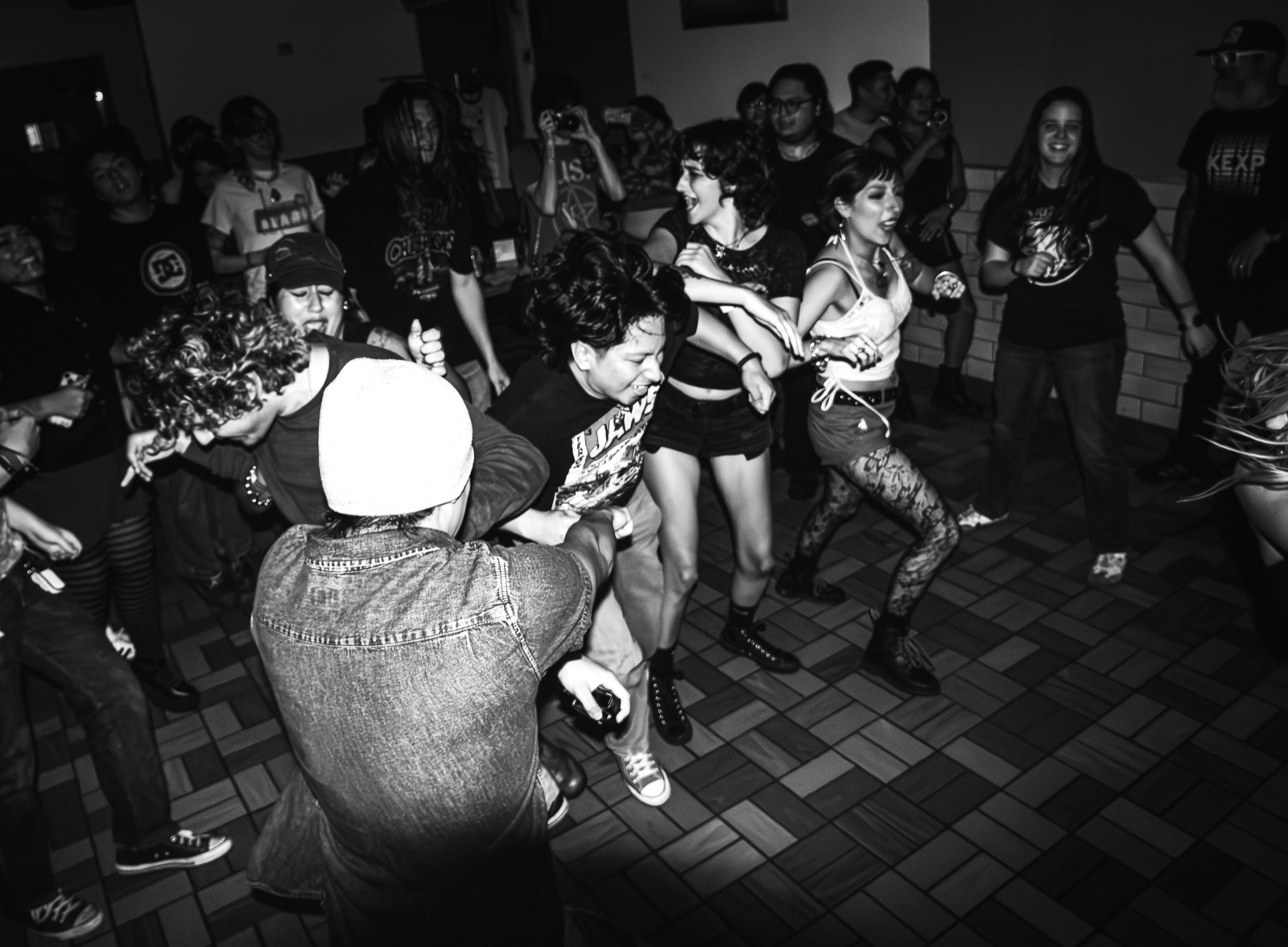 Crowd at Casa Cafe — photo 8